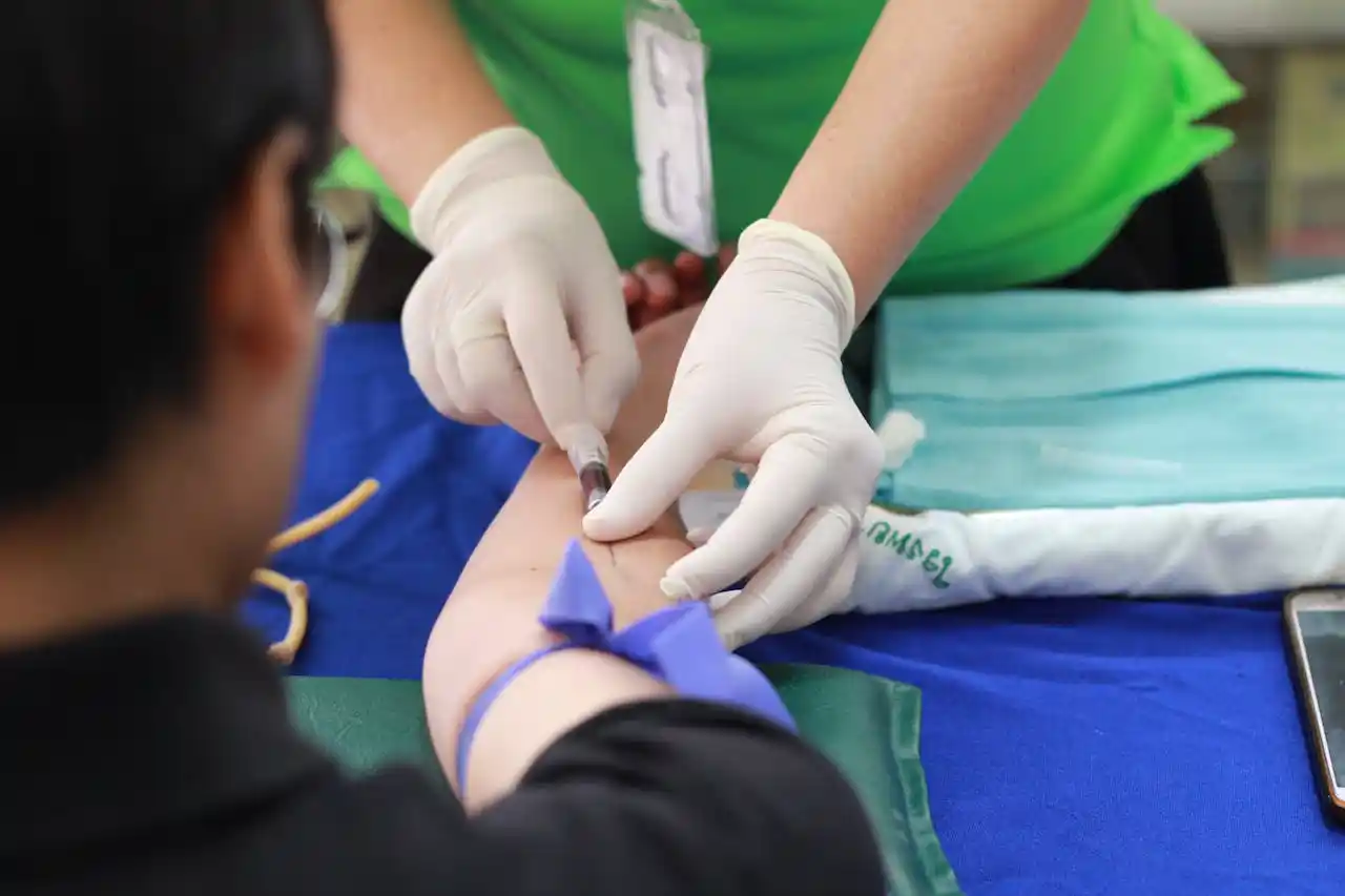The healthcare industry in the United States is one of the largest and fastest-growing sectors, offering a wide range of medical jobs that cater to various interests, specialties, and educational backgrounds.