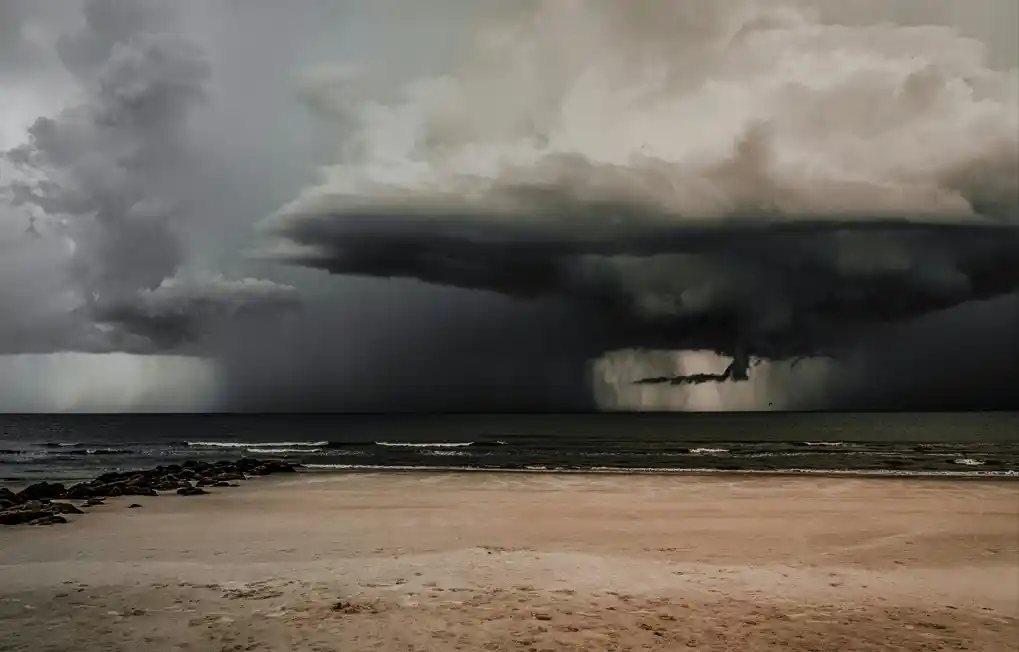 Hurricane hits the united states
