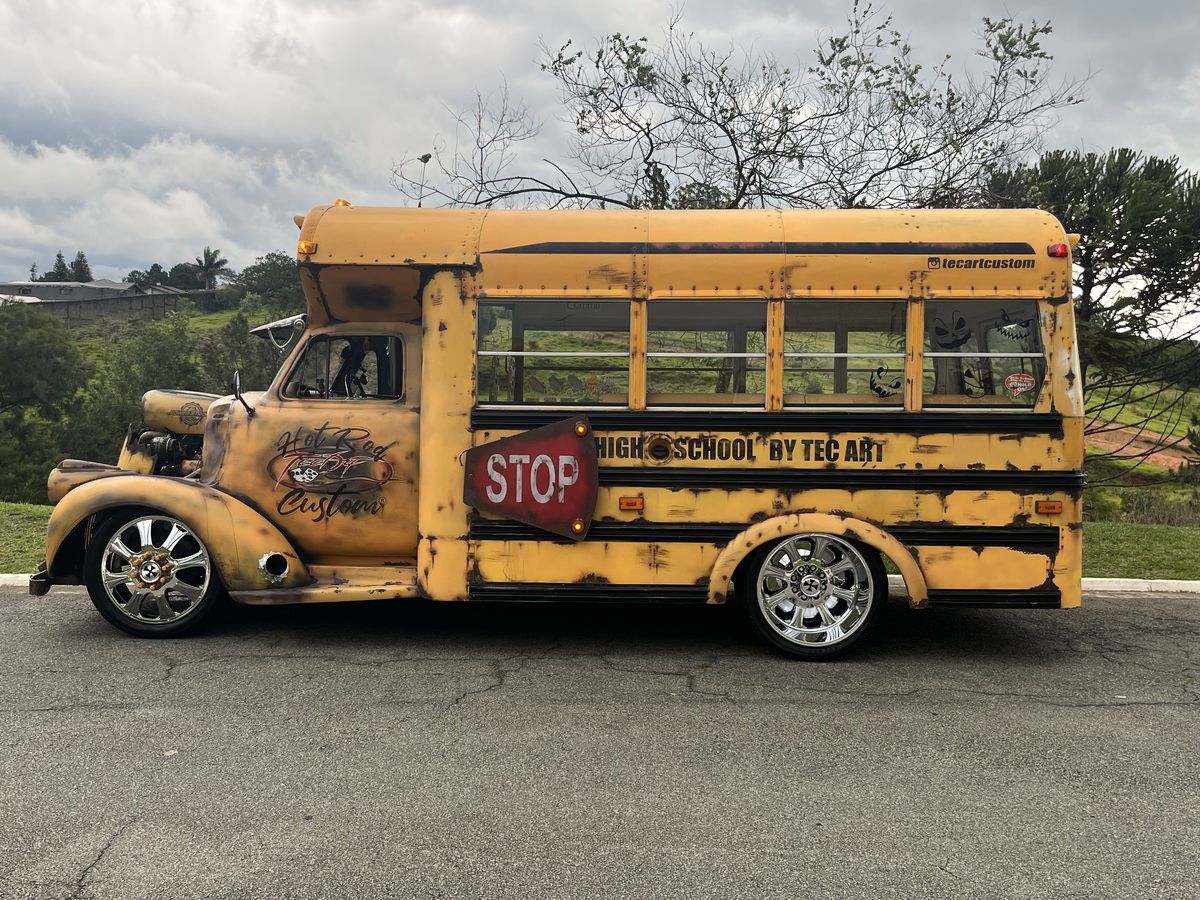 Bisbee ghost tour bus amazing view