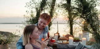Bisbee AZ for Couples featuring romantic streets, cozy cafes, scenic views, and historic attractions for a memorable getaway.