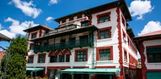 Copper Queen Hotel Bisbee historic hotel exterior in downtown Bisbee Arizona
