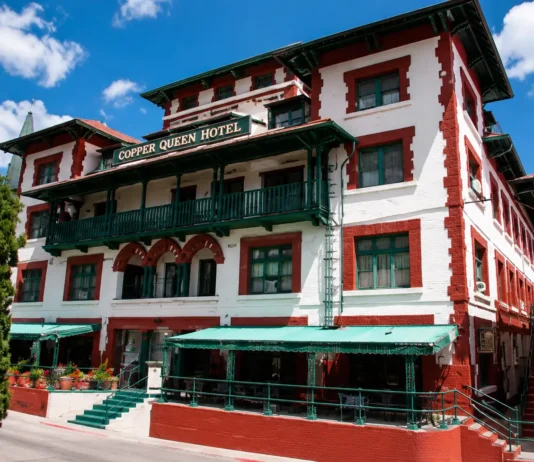 Copper Queen Hotel Bisbee AZ: Exceptional Guide to Arizona’s Most Haunted Historic Hotel Copper Queen Hotel Bisbee historic hotel exterior in downtown Bisbee Arizona
