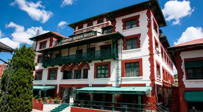 Copper Queen Hotel Bisbee AZ: Exceptional Guide to Arizona’s Most Haunted Historic Hotel Copper Queen Hotel Bisbee historic hotel exterior in downtown Bisbee Arizona